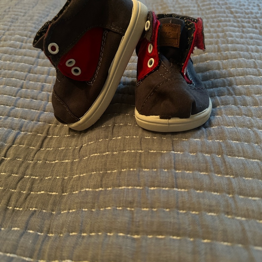 Toms Stylish Red and Grey Baby Shoes